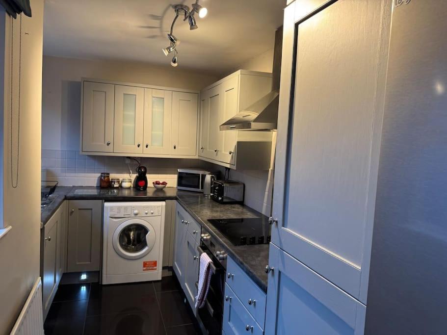 Stylish, Spacious And Central 4 Bedroom House Belfast Zewnętrze zdjęcie